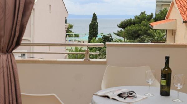 Apartmani Abesinac Makarska Eksteriør bilde