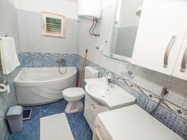 Apartmani Abesinac Makarska Eksteriør bilde